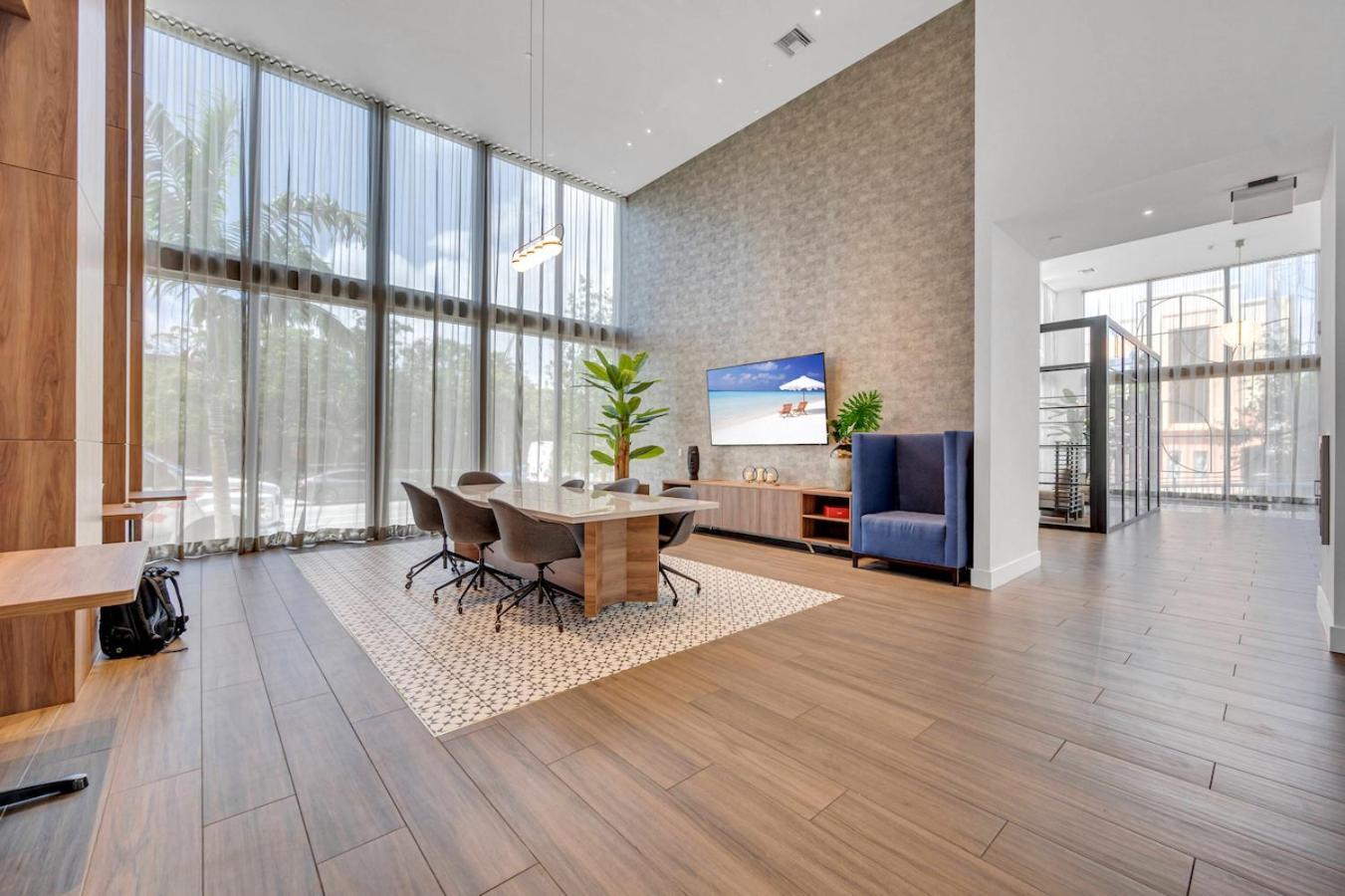 Amazing 3 Bed Unit In Dwntwn Miami With Free Parkingアパートメント エクステリア 写真