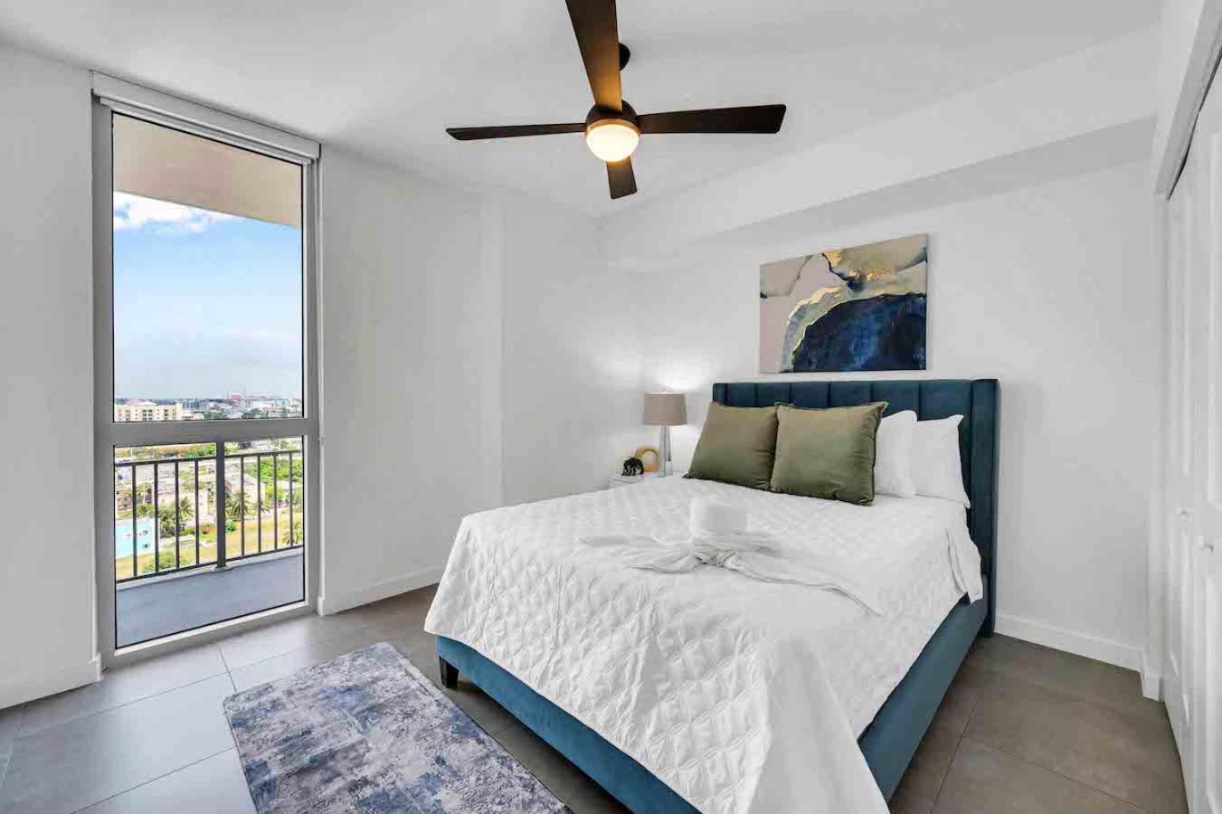 Amazing 3 Bed Unit In Dwntwn Miami With Free Parkingアパートメント エクステリア 写真