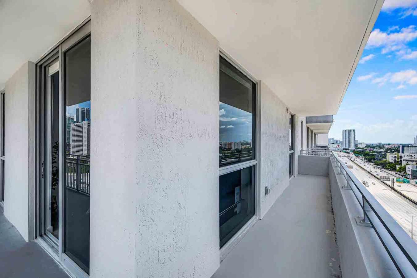 Amazing 3 Bed Unit In Dwntwn Miami With Free Parkingアパートメント エクステリア 写真