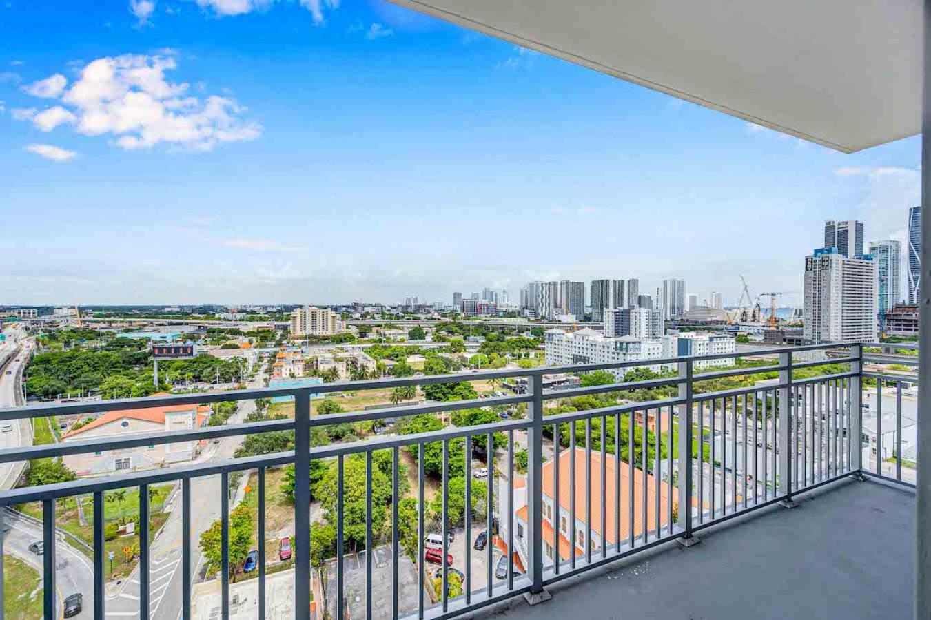 Amazing 3 Bed Unit In Dwntwn Miami With Free Parkingアパートメント エクステリア 写真